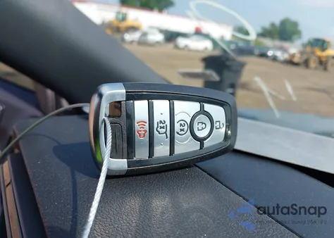 2025 Ford Escape St-Line Elite z USA, uszkodzony, nr VIN 1FMCU9PA8SUA29094